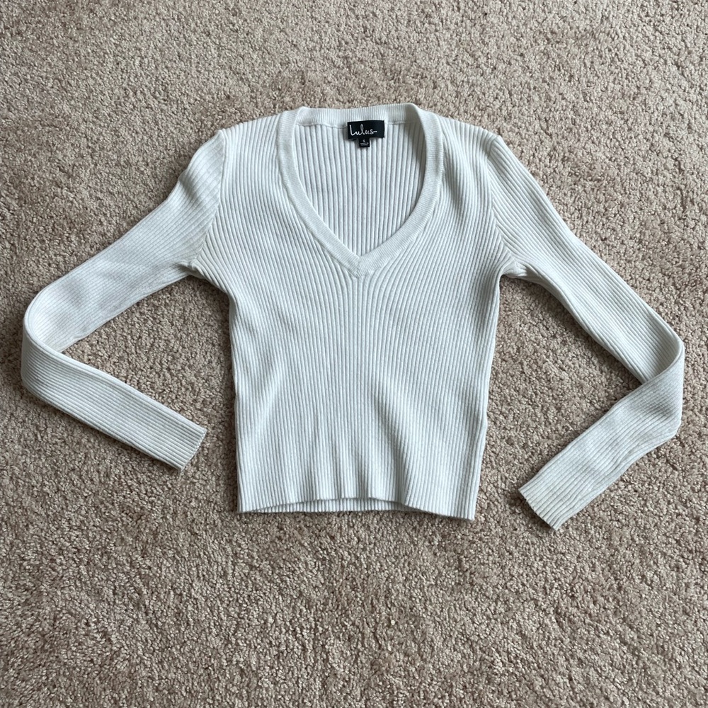 Lulus Cecelia White Ribbed Long Sleeve V-Neck Sweater Top